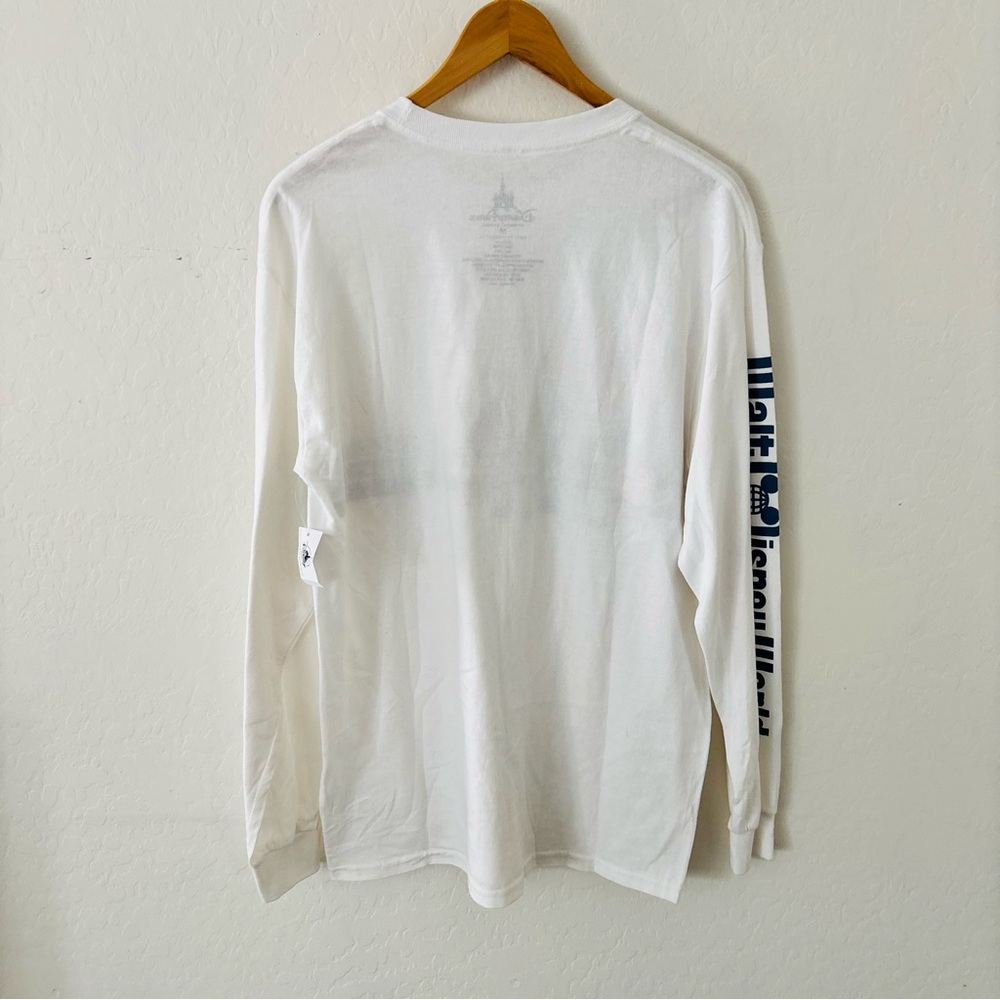 Walt Disney World White Long Sleeve Shirt Castle Graphic Magic Kingdom Medium - Picture 5 of 7